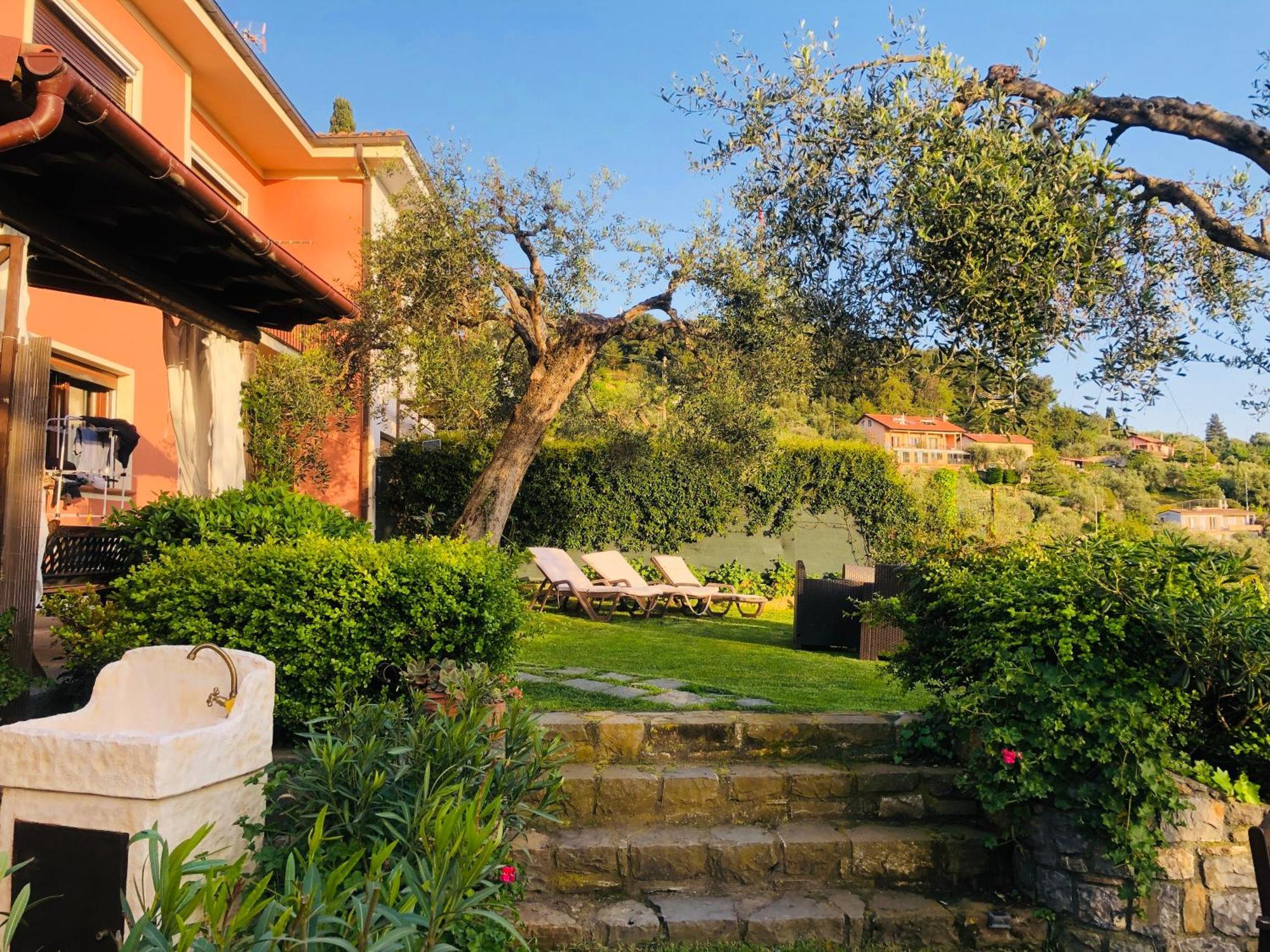 Le Jardin Sur Mer Avec Bike Et Mtb Tour Hotel Imperia Kültér fotó